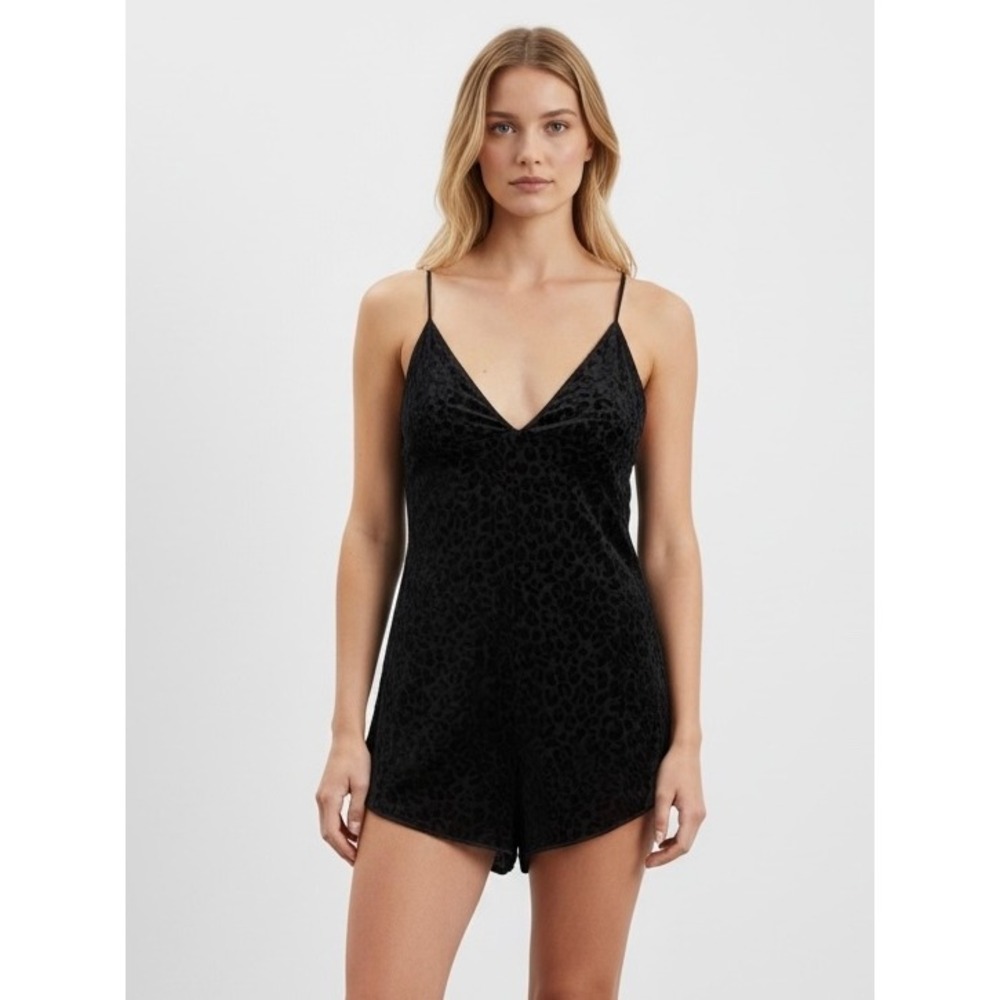 Bozzolo Black Velvet Leopard Print Romper V-Neck Spaghetti Strap Woman's Large